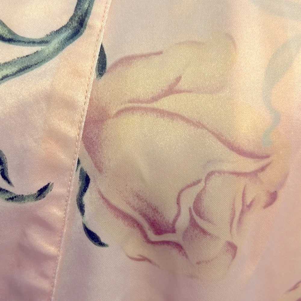 Opulent Pink Floral Rose Kimono Sytle Satiny Wrap Robe OS